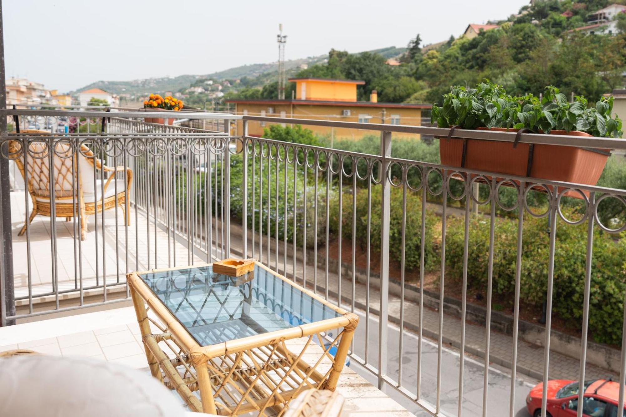 Noi 2 Nel Cilento Hotel Agropoli Luaran gambar