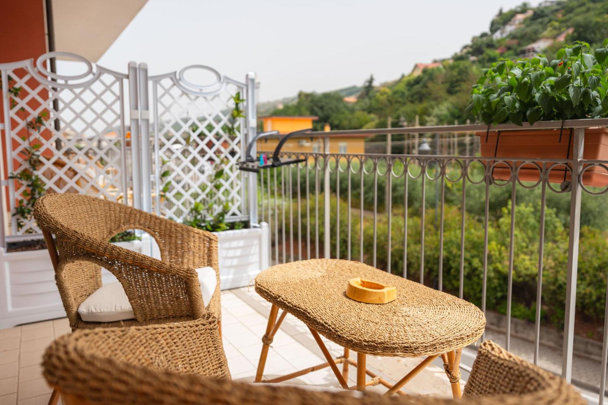 Noi 2 Nel Cilento Hotel Agropoli Luaran gambar